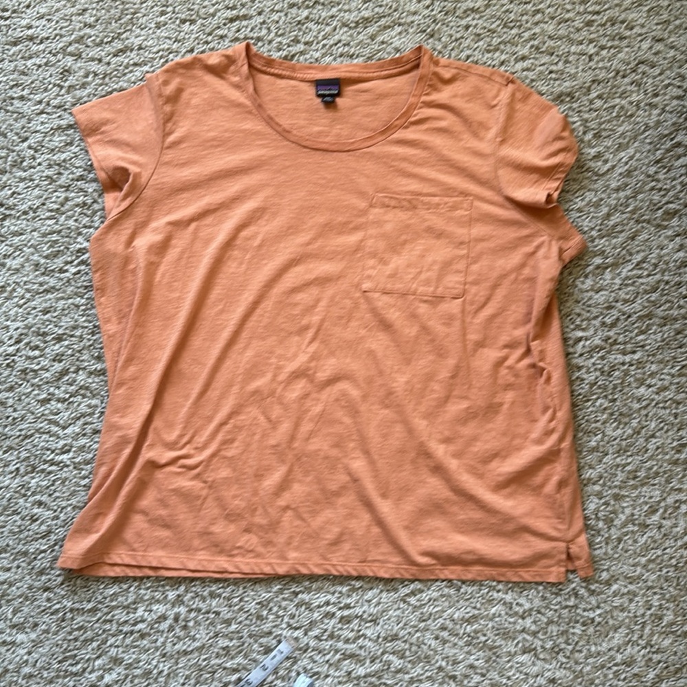 Patagonia Soft Crewneck Pocket Tee XXL Orange